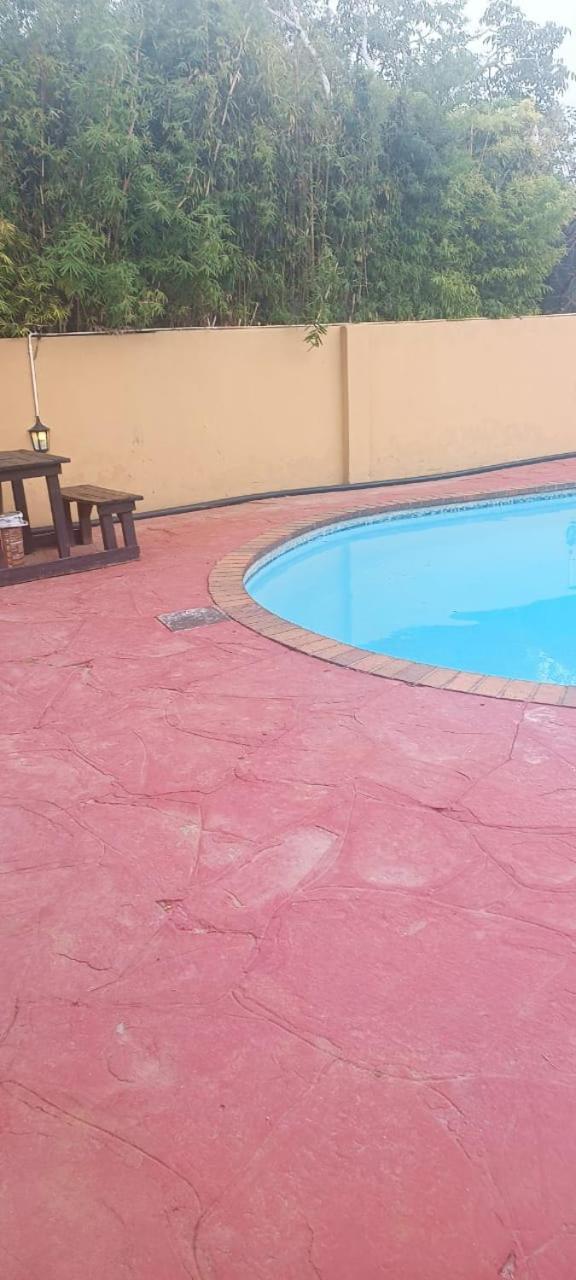 Garden Point Hotel Johannesburg Bagian luar foto
