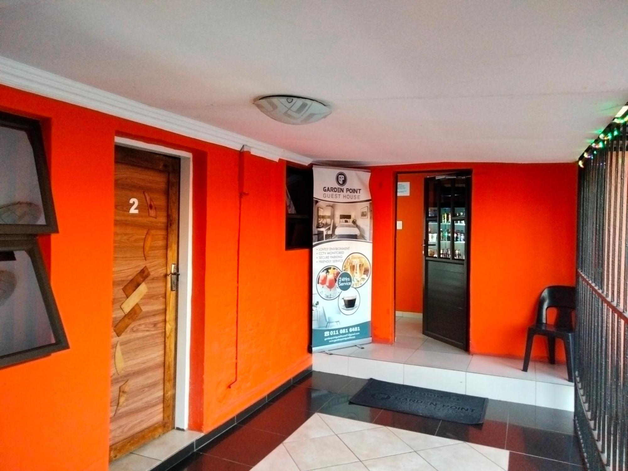 Garden Point Hotel Johannesburg Bagian luar foto